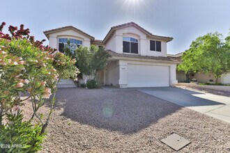 6759 N 77th Dr in Glendale, AZ - Building Photo - Building Photo