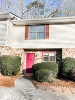 2498 Hidden Cove Ct in Gainesville, GA - Building Photo