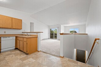 Tamarack Trails in Lake Mills, WI - Foto de edificio - Building Photo