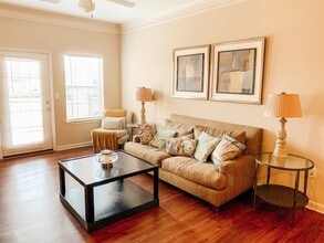 River Run Apartment Homes in Spartanburg, SC - Foto de edificio - Building Photo