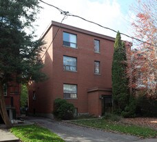 160 Dowling Ave in Toronto, ON - Building Photo