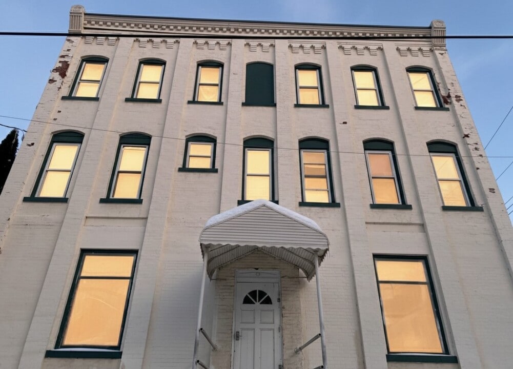 123 Park Ave in Binghamton, NY - Building Photo