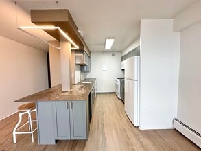 3817 Ventnor Ave in Atlantic City, NJ - Building Photo - Building Photo