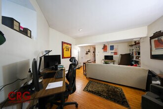 1728 Beacon St, Unit 1 in Brookline, MA - Building Photo - Building Photo
