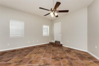 604 Prairie Lake Dr in Casselberry, FL - Building Photo - Building Photo