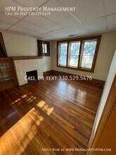 11 S Highland Ave in Akron, OH - Building Photo - Building Photo
