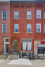 2203 N Charles St in Baltimore, MD - Building Photo - Building Photo