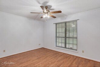 2201 Hickory Ridge Dr in Bossier City, LA - Building Photo - Building Photo