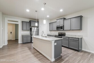 143 Ardmore Crossing Dr in Shelbyville, KY - Building Photo - Building Photo