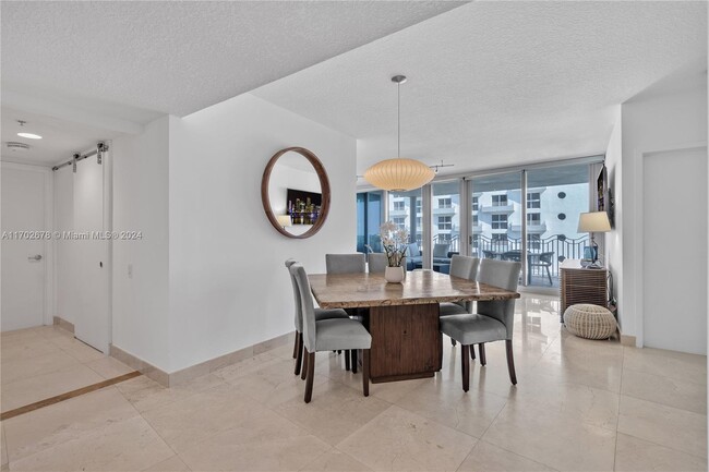 1500 Ocean Dr in Miami Beach, FL - Building Photo - Building Photo