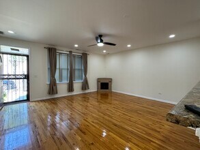 2155 W Warren Blvd in Chicago, IL - Building Photo - Building Photo