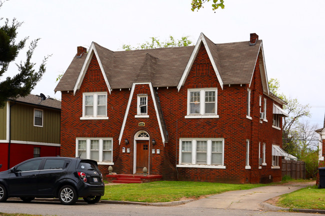 2504 NW 12th St in Oklahoma City, OK - Building Photo - Building Photo