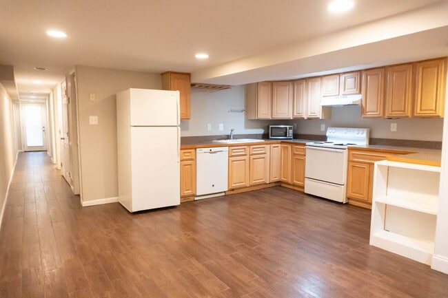 property at 10 Rhode Island Ave NW