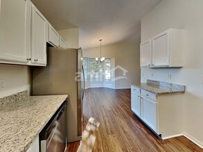 8040 Willow Brook Crossing Dr in Blacklick, OH - Building Photo - Building Photo