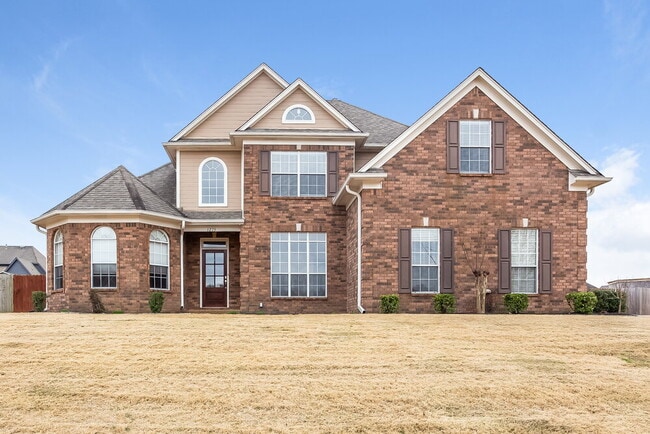 property at 1275 Heritage Lake Dr