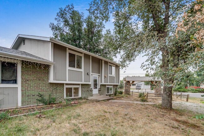 property at 1320 Youngfield St