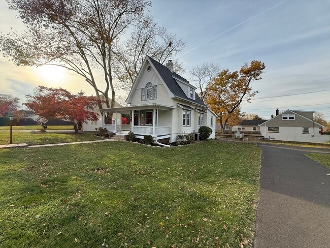 860 Church St in North Wales, PA - Building Photo - Building Photo