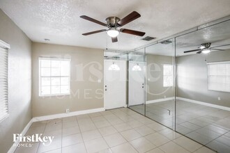 16200 NW 17th Pl in Opa Locka, FL - Building Photo - Building Photo