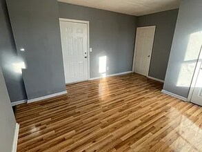 51 Bedford St, Unit B in Hartford, CT - Foto de edificio - Building Photo