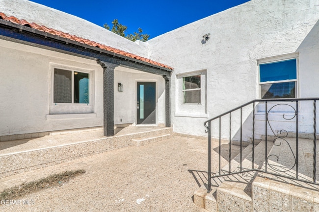 1040 Hess Terrace in Las Cruces, NM - Building Photo - Building Photo