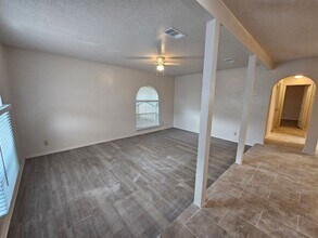 722 Billie Ruth Ln in Hurst, TX - Building Photo - Building Photo