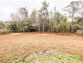 8712 Daryl Dr in Milton, FL - Building Photo - Building Photo