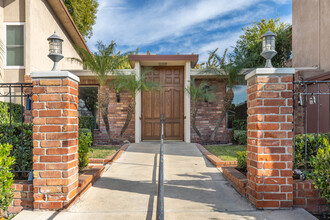 Rossmoor Park in Seal Beach, CA - Building Photo - Building Photo