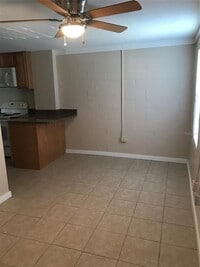 1562 N Tremain St photo'