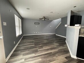 1711 Lynford Dr in Charlotte, NC - Building Photo - Building Photo