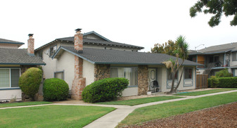 4921 Canto Dr Apartments