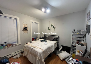 176 Saint Alphonsus St, Unit 1 in Boston, MA - Building Photo - Building Photo