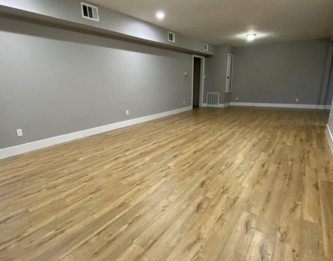 property at 2802 Palm St