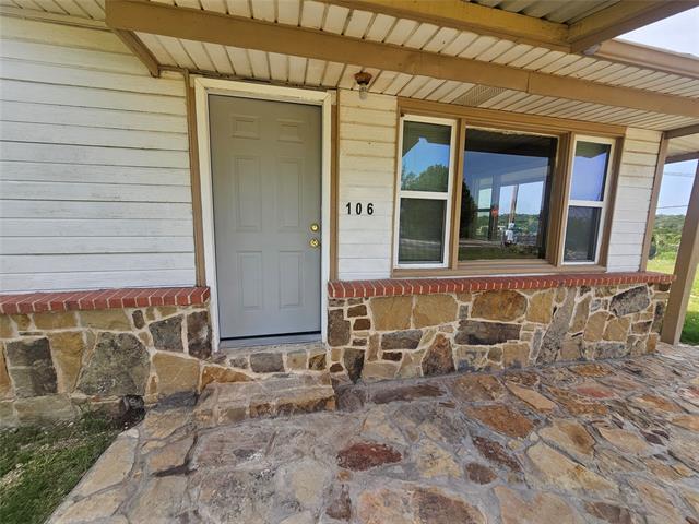 106 Tumbleweed Dr in Weatherford, TX - Building Photo - Building Photo