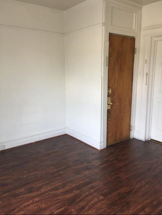 151 Smith St in Newark, NJ - Building Photo - Building Photo