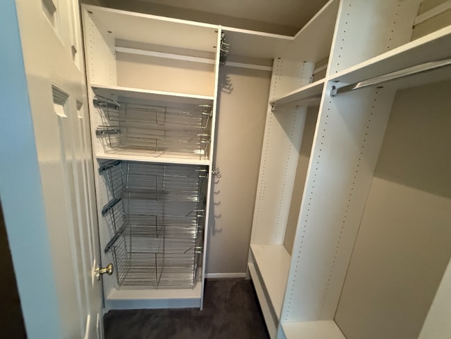 7804 Old Litchfield Ln in Ellicott City, MD - Building Photo - Building Photo