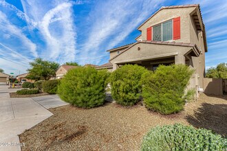 6240 W Evergreen Rd in Glendale, AZ - Foto de edificio - Building Photo