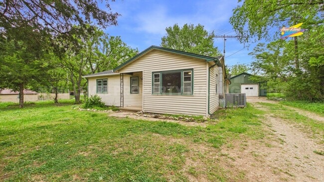 4704 SW 101st Terrace in Augusta, KS - Building Photo - Building Photo