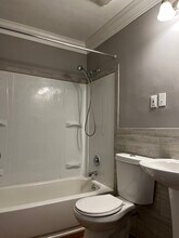 22824 Mac Arthur Blvd in Warren, MI - Building Photo - Building Photo