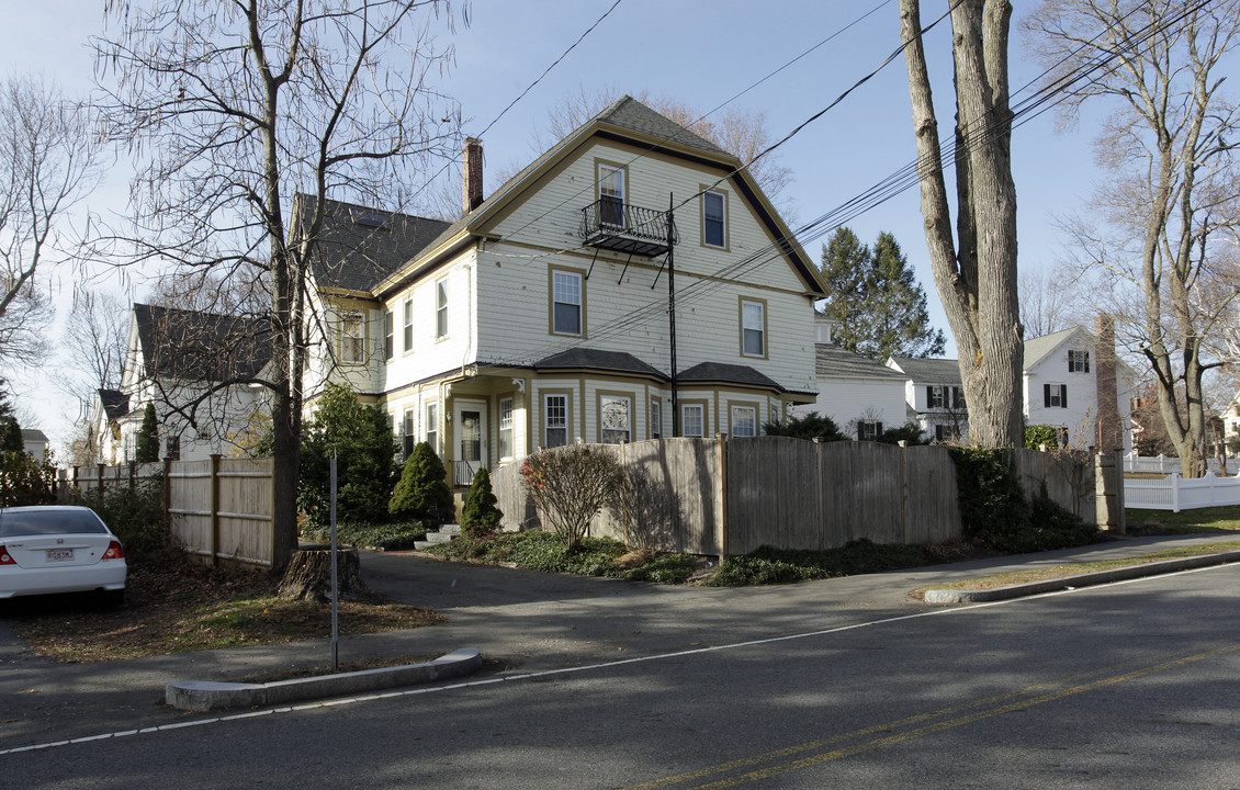 52-56 Whittier St in Andover, MA - Building Photo