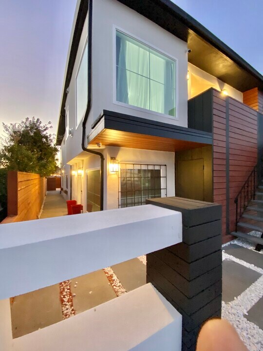 2251 38th Ave in Oakland, CA - Building Photo