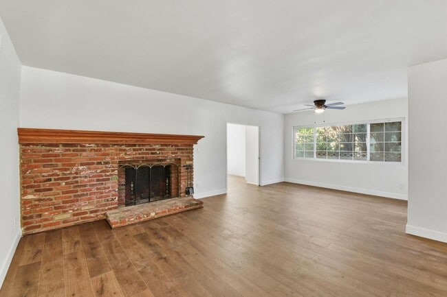 6539 Petit Ave in Los Angeles, CA - Building Photo - Building Photo