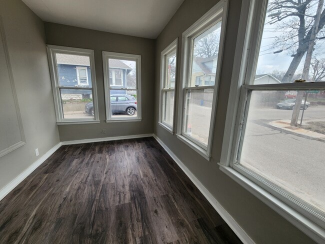 113 Maplewood St in Waterloo, IA - Building Photo - Building Photo