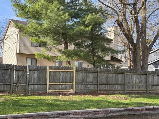 2632 Breathstone Ct in Powell, OH - Building Photo - Building Photo