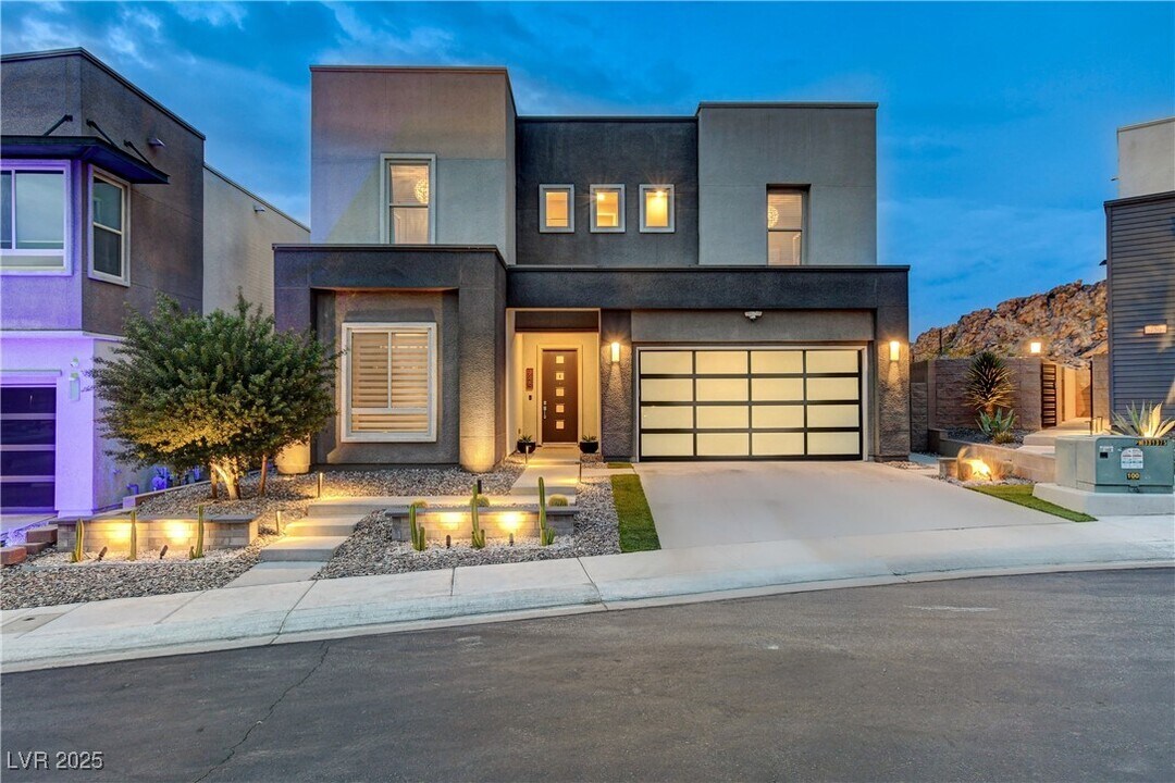 746 Horizon Canyon Dr in Henderson, NV - Building Photo