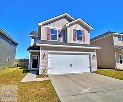 106 Centennial Ct in Hinesville, GA - Building Photo