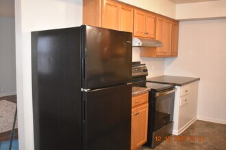 5513 N 37th St in Omaha, NE - Building Photo - Building Photo