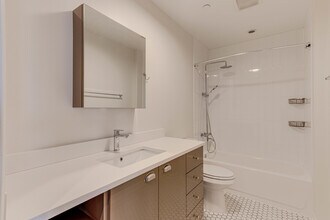 115 Lake St in Libertyville, IL - Building Photo - Building Photo