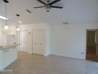 4050 Linwood Dr photo'