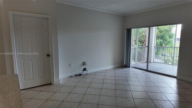 11661 W Atlantic Blvd in Coral Springs, FL - Building Photo - Building Photo