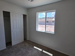 4982 E 46th Pl in Yuma, AZ - Building Photo - Building Photo